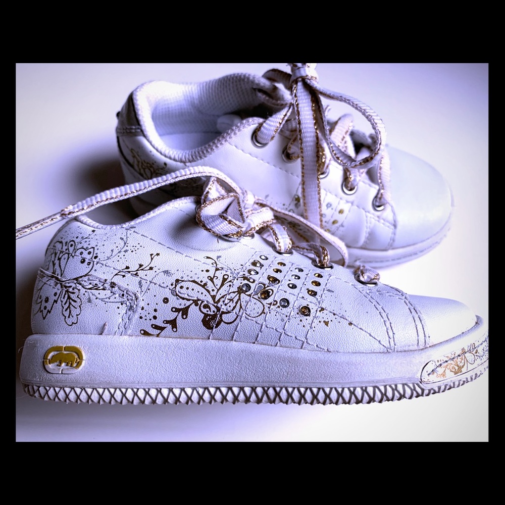 Red by Marc Ecko Shoes - Picture 1 of 7
